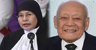 Majlis istiadat mengadap dan mengurniakan bintang bintang kebesaran. Tengku Maimun Dr Arshad Ayub Dahului Penerima Darjah Kebesaran Pingat Sempena Keputeraan Agong