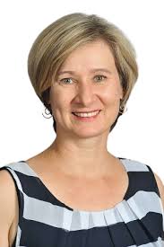 Linda Malan's Instagram, Twitter & Facebook