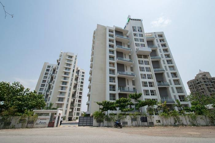 2 BHk 950 carpet Near seasons mall product image