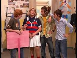 The show focuses on kids as they chat and get into unexpected situations while at a window in their school. Quelli Dell Intervallo Alchetron The Free Social Encyclopedia