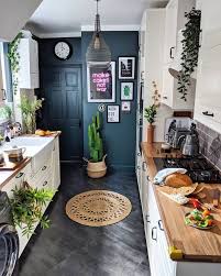 Find Tons Of Decor Inspiration In This Quirky And Colorful Uk Home Kitchen Design Small Home Decor Bright Homes
