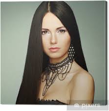 Il y a 749 produits. Tableau Sur Toile Portrait De La Belle Jeune Femme Avec Des Bijoux Pixers Nous Vivons Pour Changer