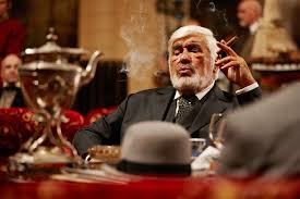 Rozlehlou prérií amerického západu duní výbuchy dynamitových náloží. Bild Zu Mario Adorf Winnetou 3 Der Letzte Kampf Bild Mario Adorf Filmstarts De