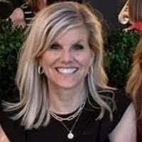 Amy Winfield's Instagram, Twitter & Facebook