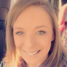 Shelby Leighton's Instagram, Twitter & Facebook