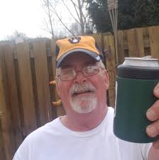 Can someone please help me with who was the monotone voice of WNXR back in  the mid to late 80s? This would be before QBall.