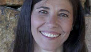 Dodi battaglia — col tempo, con l'età e nel vento 01:23. Chi E Paola Toeschi La Moglie Di Dodi Battaglia Dilei