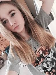 Abbie Whitaker's Instagram, Twitter & Facebook