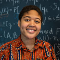 3200+ perfiles de «Croom»