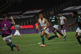 Los jugadores del palmeiras, que llegó a la final de la libertadores como el mejor equipo en toda la competición, ni se tomaron la molestia de el ganador de la copa libertadores 2020, que se definirá este sábado entre los equipos brasileños palmeiras y el santos, se embolsará un premio inédito de. Palmeiras Vencio 1 0 A Santos Y Es Campeon De La Copa Libertadores 2020 Futbol Internacional Depor