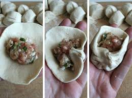 How To Make Shanghai Pan Fried Pork Buns Sheng Jian Bao In 2020 Pork Buns Fried Pork Recipes
