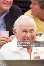 18,509 Johnny Carson Photos & High Res Pictures