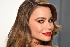 Check spelling or type a new query. Sofia Vergara S Long Lasting Lip Color Is Thanks To This Natural Duo Newbeauty