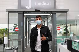 ), is a brazilian professional footballer who plays as a forward for serie a club juventus Kaio Jorge Undergoes Medical Ahead Of His Juventus Move Black White Read All Over