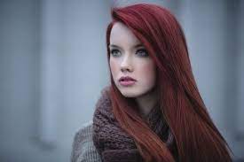 Pin By Karina Alba On Hair Pale Skin Hair Color Shades Of Red Hair Hair Color Burgundy