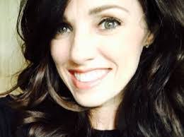 Toni Riggs's Instagram, Twitter & Facebook