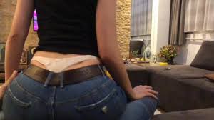 Boy gets grinding by gf in apartment. Teen Stripper Does A Lap Dance And Grinds On Cock Huburbate