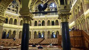 A veszélyhelyzet a rendkívüli jogrend egyik alesete (van még sok másik is, pl. A Parlament Megszunteti A Veszelyhelyzetet Portfolio Hu