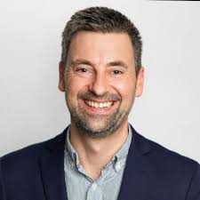 Sensational way to travel to work this morning