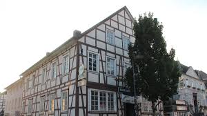 Vergleichen sie die aktuellen mietpreise für wohnungen und häuser in balve und seinen stadtteilen und die mietpreisentwicklung der vergangenen jahre. Markenrechte Erworben Das Balver Lull Kehrt Zuruck Balve