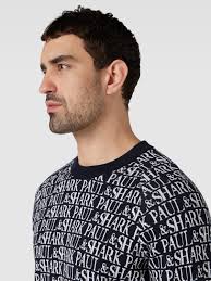 Kup online Paul & Shark Sweter z dzianiny ze wzorem z logo na całej  powierzchni (złamany biały)