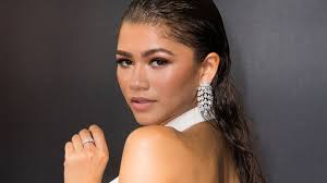 Each sleeve had red ruffles attached, and her outfit perfectly matched her bright heels. Zendaya Coleman The Rising Star Of Spider Man Homecoming British Gq British Gq