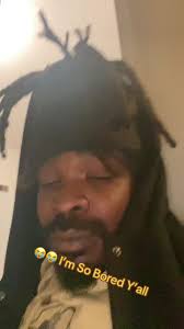 My bored chronicles begins @❤️‍🔥𝐶𝑖𝑛𝑛𝑎𝑏𝑢𝑛𝑧❤️‍🔥 @🌊CHRIS ALV...