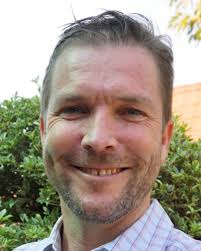 Mark Lister's Instagram, Twitter & Facebook