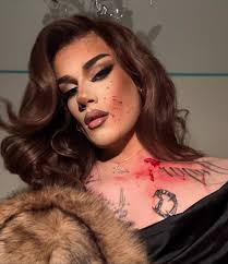 Ophelia Love (@theophelialove) • Instagram photos and videos