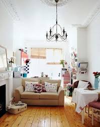 20 Clever Ways To Make Your Studio Apartment Feel And Look Bigger Small Studio Apartment Decorating Small Room Design Studio Apartment Decorating