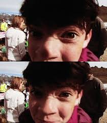 Skandar Keynes You Re Too Cute Skandar Keynes Narnia 3 Chronicles Of Narnia