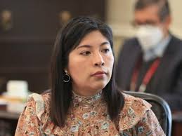 Betssy Chávez: Otra allegada a ministra consiguió chamba