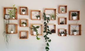 32 Amazing Wall Plants Decor For Cozy Living Room Living Room Plants Plant Decor Plant Wall