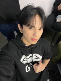 Ethan David (@_ethandavidd)