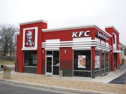 هارلند ساندرز اليتيم الذي أسس امبراطورية كنتاكي الاقتصادي شركات وأعمال البيان