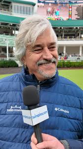 Ellen Jay Returns to Saratoga's Smart and Fancy S.