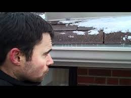 How To Angle An Eavestrough Using A Level