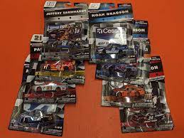 Follow your favorite team and driver's progress with daily updates. Nascar Diecast Fans On Twitter Preview Nascar Authentics 2019 Wave 7 42 Mcdonald S Is The Chase Piece In Lc Andrew