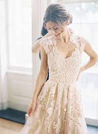 Elegant Cheekwood Nashville Wedding Real Weddings Once Wed Long Wedding Dresses Wedding Dress Champagne Wedding Dress Necklines
