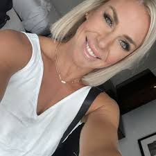 BEST of Sacramento, CA Leg Tanning Beds