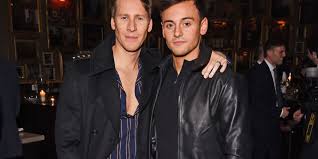 Tom daley net worth as of april 2021, the net worth of tom daley is estimated to be around $5 million. Tom Daly And Dustin Lance Black Share First Pictures Of Their Baby Boy Paper