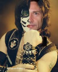 A friend of mine who truly loves Eric Singer couldn't find any image like  this anywhere, so I made this one especially for her : r/KISS