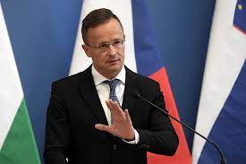 Последние твиты от péter szijjártó (@szijjartopeter). Hvg360 Szijjarto Peter A Panelkiraly Aki Orban Viktor Elso Szamu Janicsarja