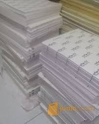 Nasi yang dibungkus lebih rapi, simple, tetap hangat, dan tidak kering. Suplier Kertas Foodgrade Peperwraping Surabaya Jualo