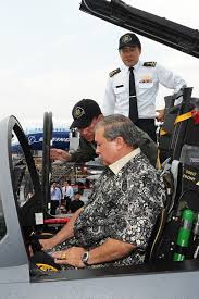 Hari hol almarhum sultan iskandar. Sultan Of Johor Visits The Singapore Airshow