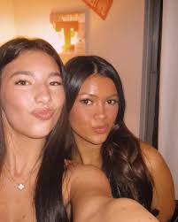 hi i'm carmen and i'm from northern virginia! kentucky is in my top 3 right  now, & i plan