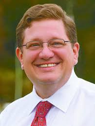 Chef John, Bus Station Maître D'