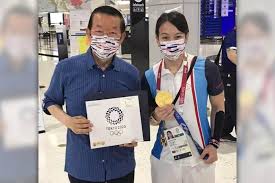 Jun 16, 2021 · 台灣疫情死亡率高於世界平均值，國民黨立院黨團昨開記者會痛批台灣防疫連越南都不如，蔡總統也比不上藝人賈永婕。黨團總召費鴻泰說，潮水退. Bpf3xhividpavm