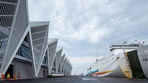 The Folded Steel Facade And Roof Structure Of This Cruise Liner Terminal In The Chinese City Of Qingdao Is Informed B Train Station Architecture Facade Qingdao