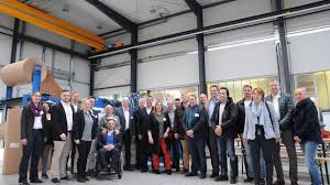 Agro Tooling Systems Weiht Neue Halle Ein Wittlager Firma Ist In Zehn Jahren Kraftig Gewachsen